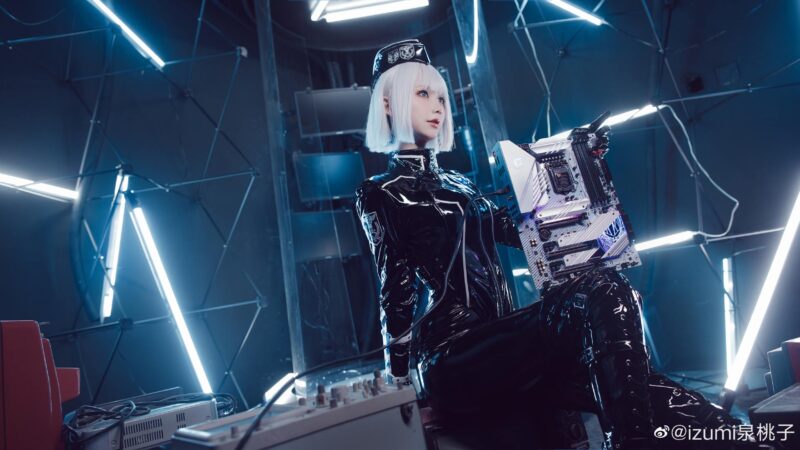 izumi泉桃子福利 – 帝國通訊官 [30P/232MB]-無料攝影圈