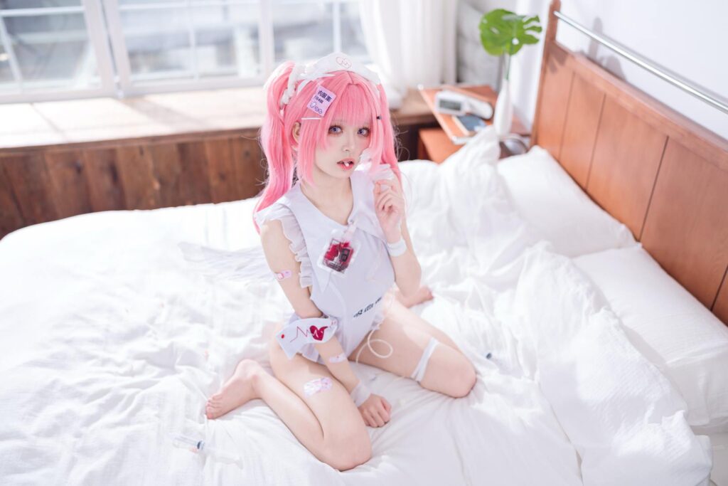 九柒喵 NO.015 – 小護(hù)士針筒[48P/139MB]插圖3