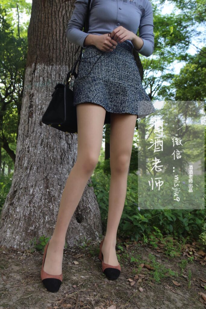酒酒老師 NO.005 – 辦公室通勤絲襪集[71P/460MB]插圖