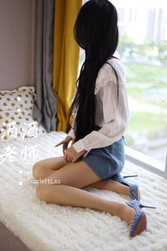 酒酒老師 NO.025 – 藍色短裙白絲少女風[59P/157MB]插圖3