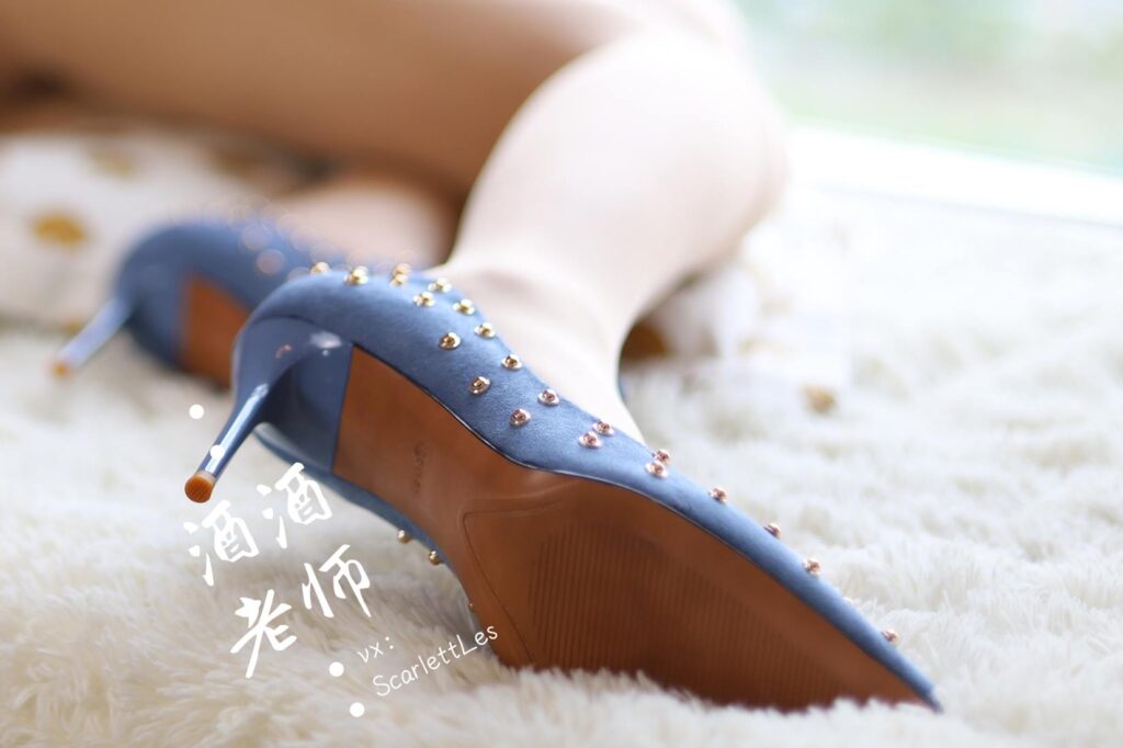 酒酒老師 NO.030 – 白s學(xué)妹，又純又欲[65P/185MB]插圖1