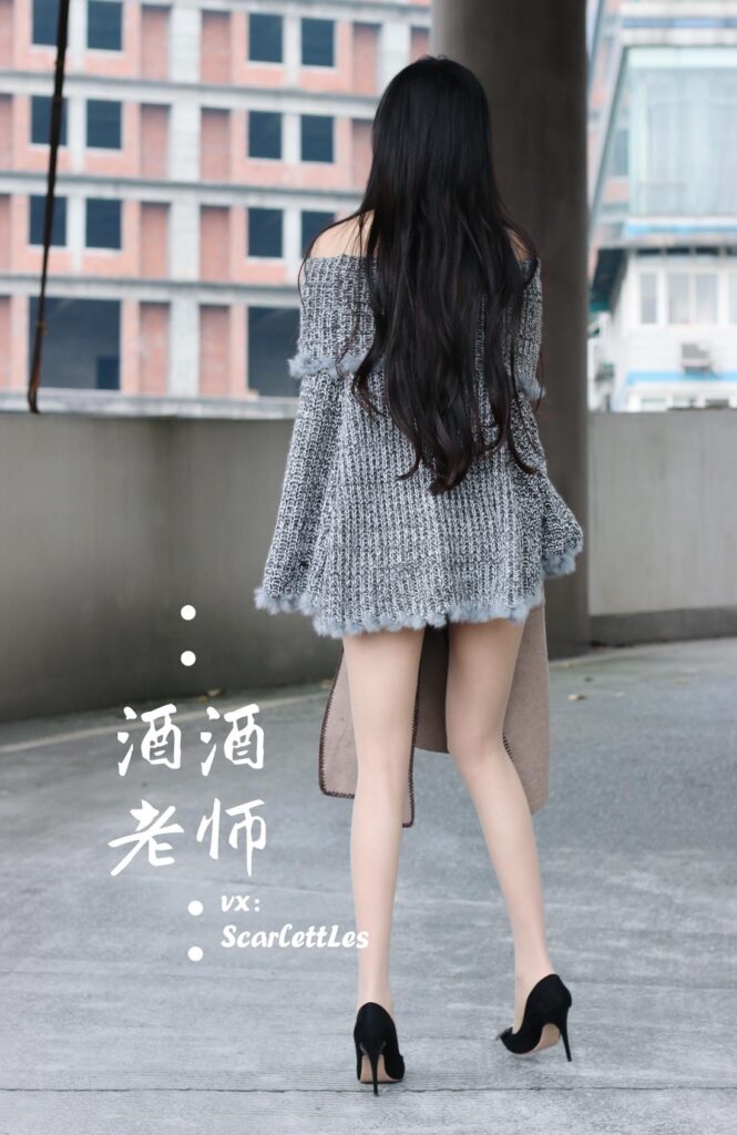 酒酒老師 NO.071 – 停車場(chǎng)里的超短裙[55P/60MB]插圖