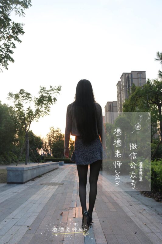 酒酒老師 NO.087 – 絲襪說，要有光[64P/90.8MB]-無料攝影圈