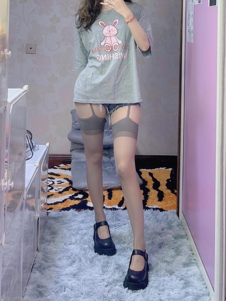 KETTOE NO.009 – 灰絲吊帶[23P/96MB]插圖2