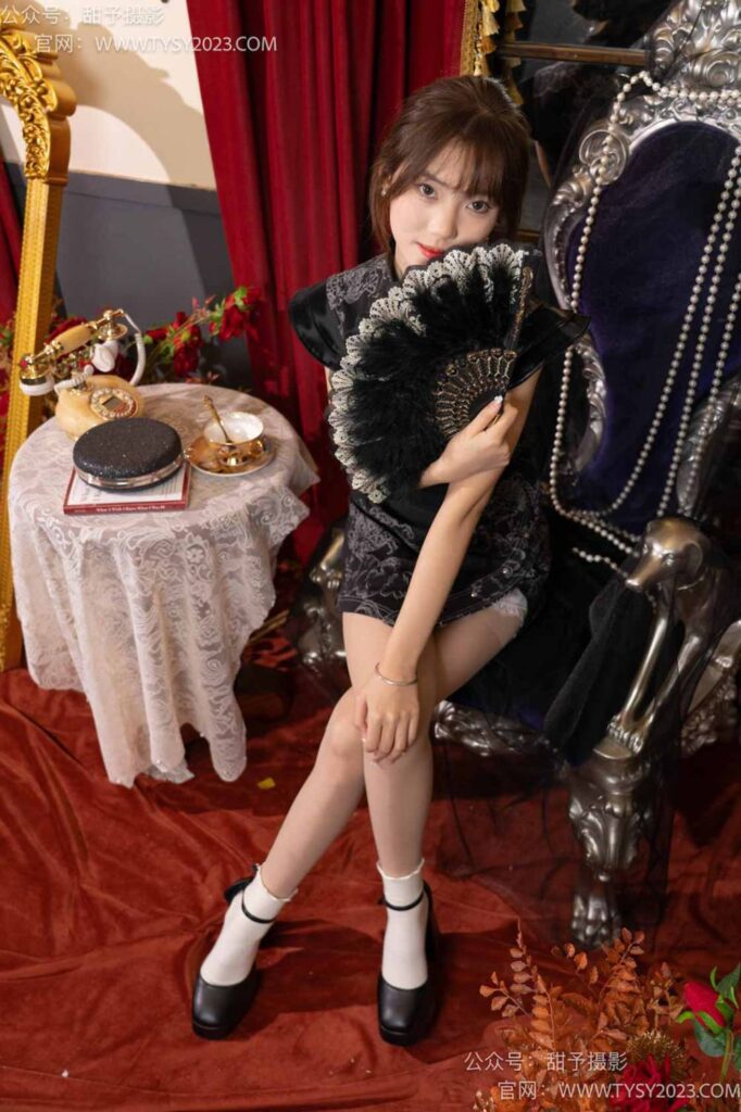 甜予攝影 NO.096期：瀾瀾-板鞋、白棉襪、肉絲（腳尖加固款）（完整版）[130P/2V/10.72GB]插圖4