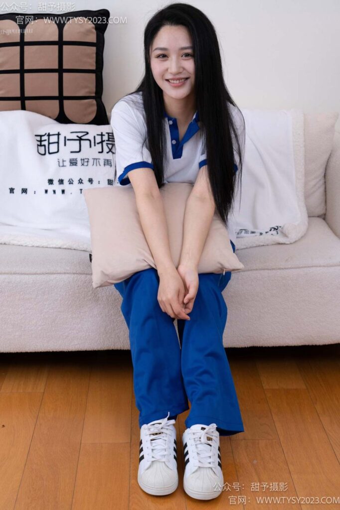 甜予攝影 NO.102期：瀾瀾-板鞋、白棉襪、肉絲（腳尖微加固款）（完整版）[126P/2V/10.05GB]插圖3