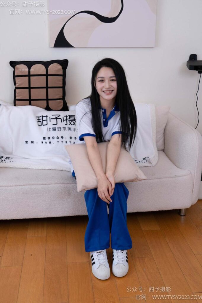 甜予攝影 NO.102期：瀾瀾-板鞋、白棉襪、肉絲（腳尖微加固款）（完整版）[126P/2V/10.05GB]插圖1