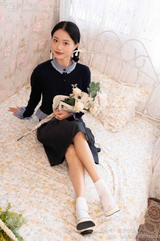 甜予攝影 NO.105期：齊齊-高跟鞋、白棉襪、裸足（完整版）[128P/2V/10.37GB]插圖2