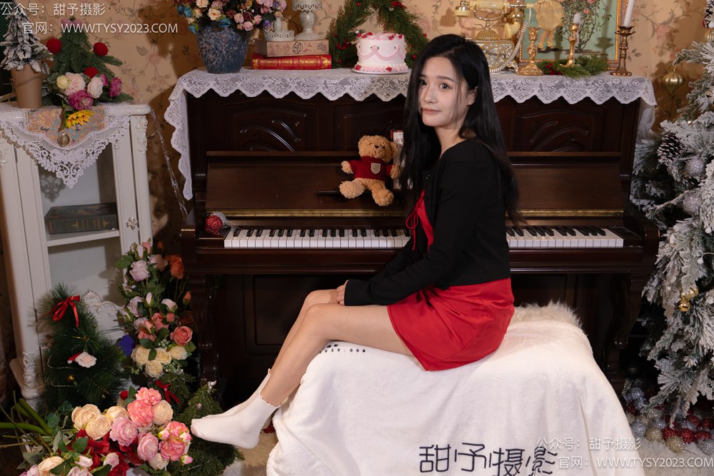 甜予攝影 NO.109期：瀾瀾-板鞋、白棉襪、肉絲（腳尖加固款）（完整版）[128P/2V/10.18GB]插圖3