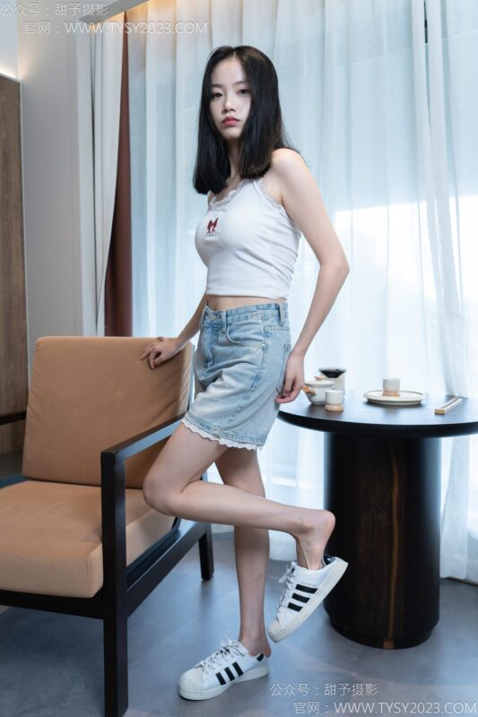 甜予攝影 NO.111 齊齊-板鞋、裸足[127P/2V/9.86GB]-無料攝影圈