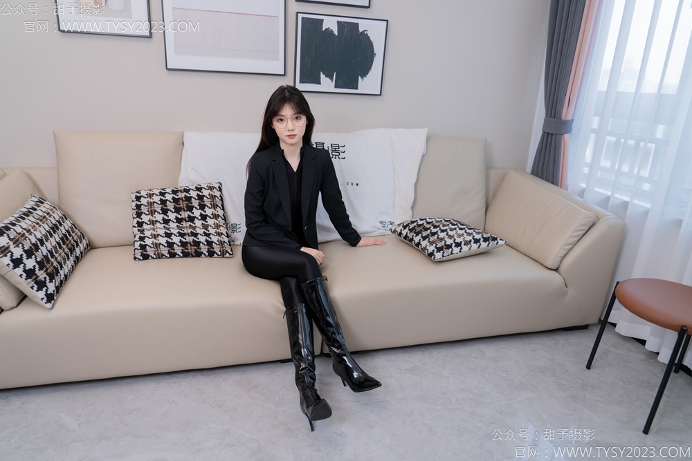 甜予攝影完整版-119期：璇璇-長(zhǎng)靴、黑絲（腳尖加固）[127P/2V/10.1G]插圖2