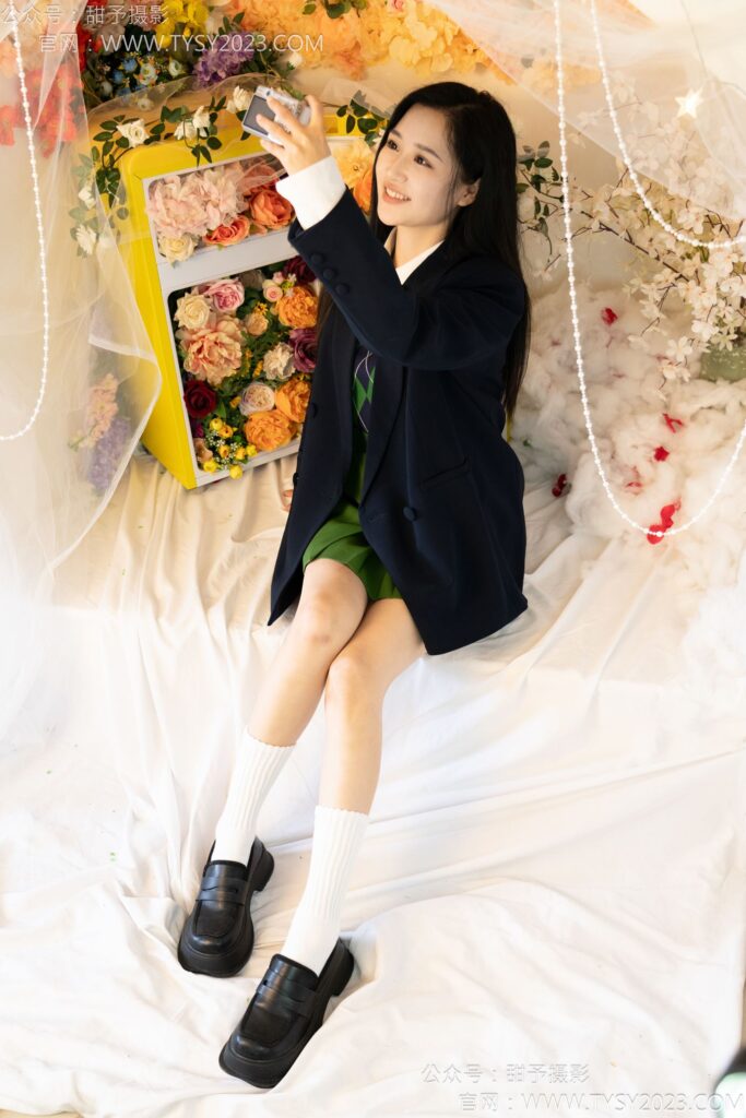 甜予攝影 NO.139 瀾瀾-皮鞋、白棉襪、裸足[116P/1V/9.97GB]插圖1