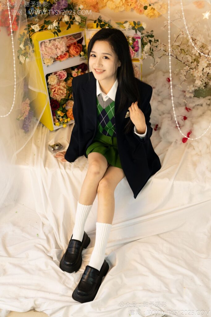 甜予攝影 NO.139 瀾瀾-皮鞋、白棉襪、裸足[116P/1V/9.97GB]插圖2