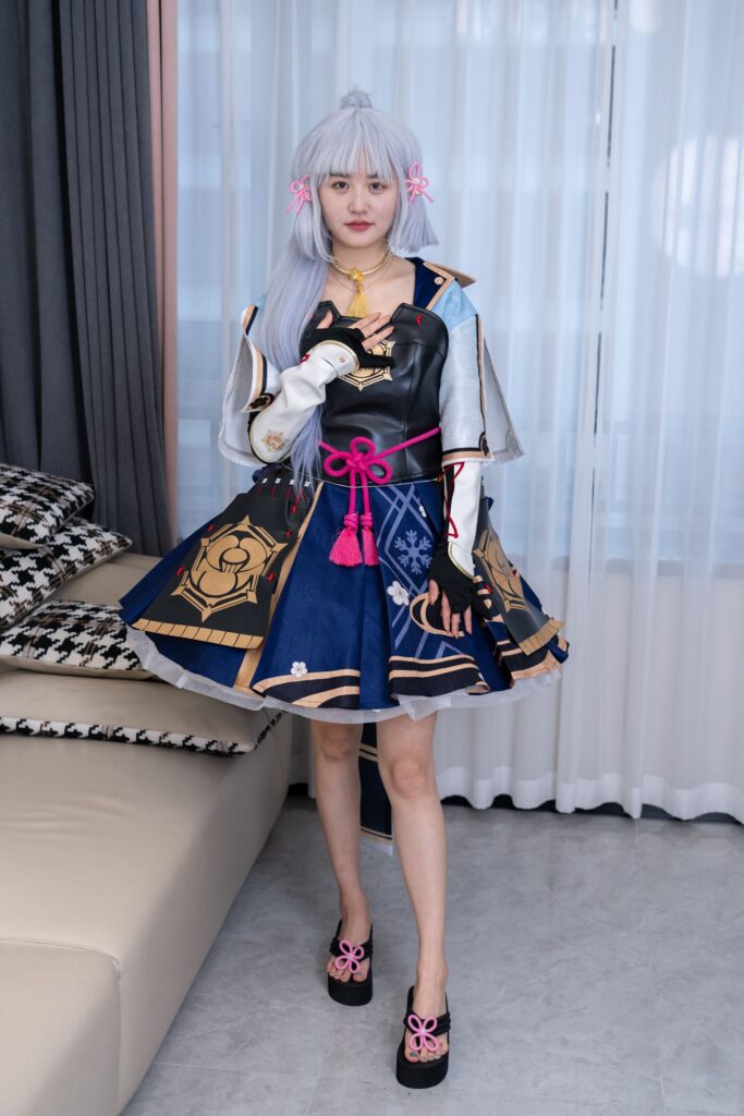 甜予攝影 NO.141 瀾瀾-cos服人字拖、白絲、裸足、撓腳心劇情[134P/3V/12.6GB]插圖1