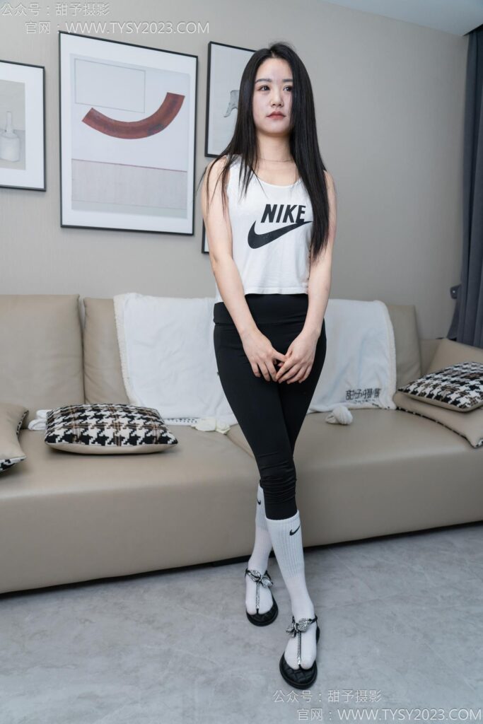 甜予攝影 NO.147 瀾瀾-涼鞋、高跟鞋、長(zhǎng)腿襪、白棉襪[172P/2V/12.4GB]插圖