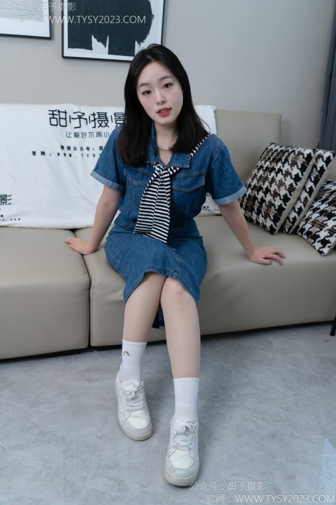 甜予攝影 NO.151 小葵-板鞋、白棉襪、薄肉絲[130P/2V/9.77GB]插圖2