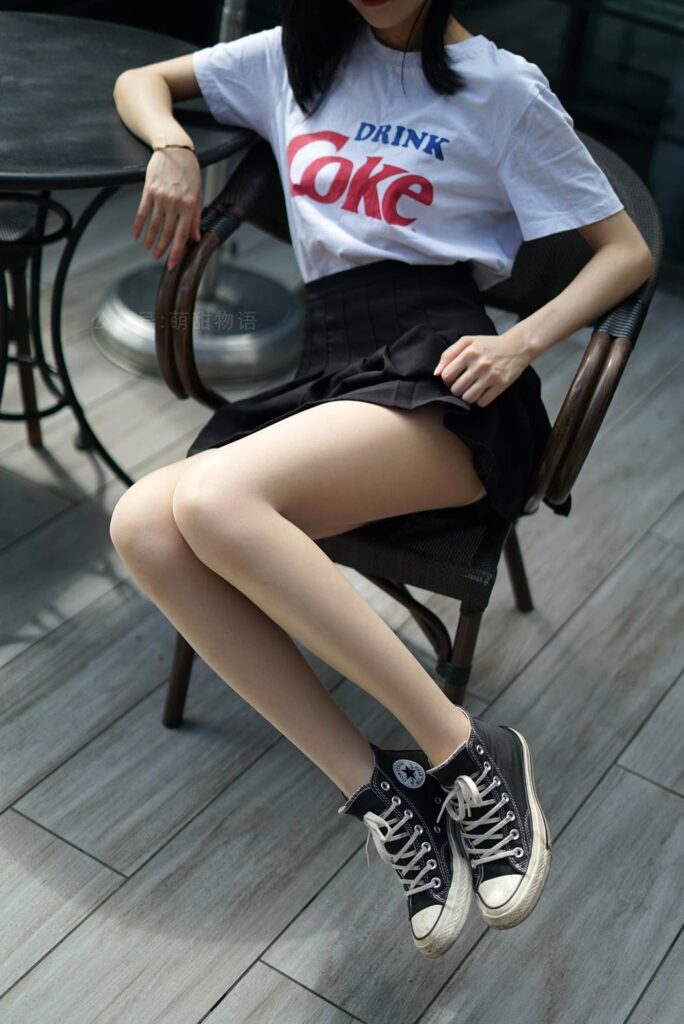 萌甜物語 XM107 腿腿《清純百褶裙》[100P/1V/300MB]插圖1