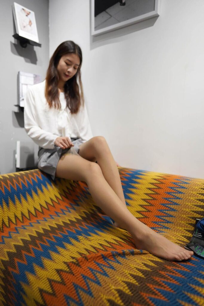 萌甜物語 XM123 小七《實(shí)習(xí)生裝束》[103P/1V/397MB]插圖3