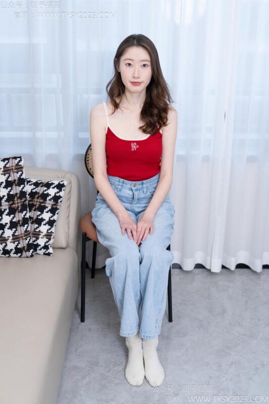 甜予攝影 NO.160 番茄-板鞋、印花棉襪、裸足[125P/2V/9.71GB]-無料攝影圈