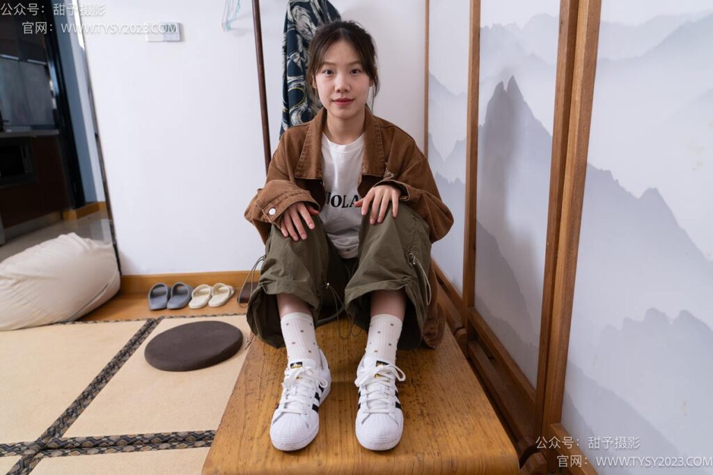 甜予攝影 NO.161 雙雙-板鞋、白棉襪、裸足[130P/2V/10.0GB]插圖1