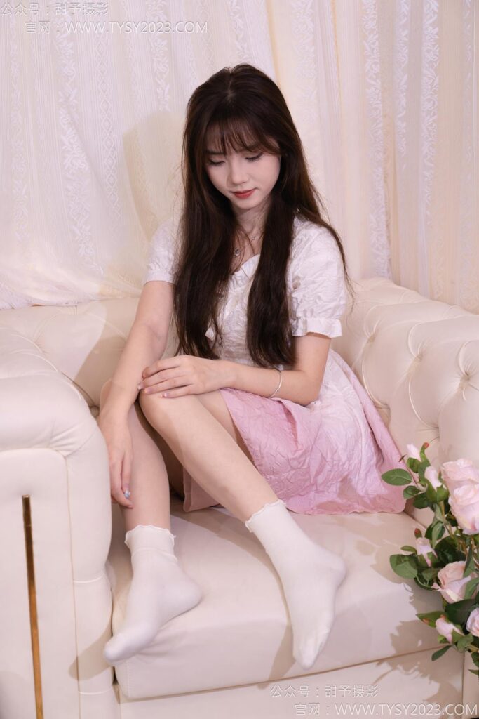 甜予攝影 NO.177 璇璇-板鞋、白棉襪、薄肉[129P/2V/9.97GB]插圖3