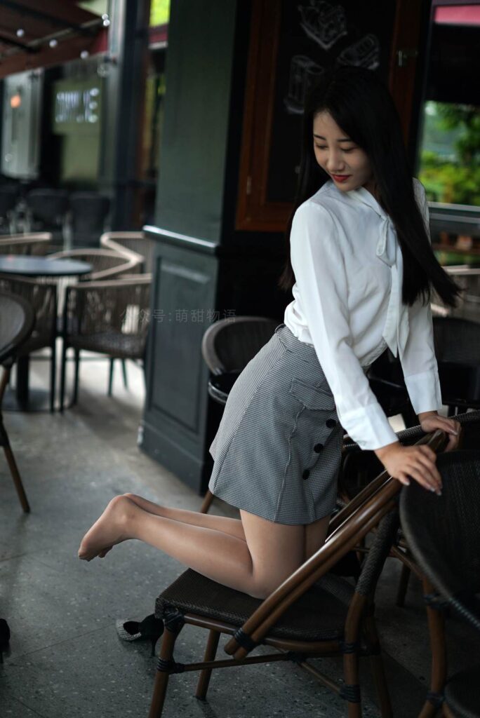 萌甜物語(yǔ) XM190《新人-佳兒》[98P/1V/794MB]插圖3