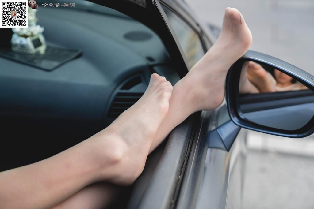 襪澀寫真 VOL.006 柔美超薄肉絲 [50P/196MB]插圖1