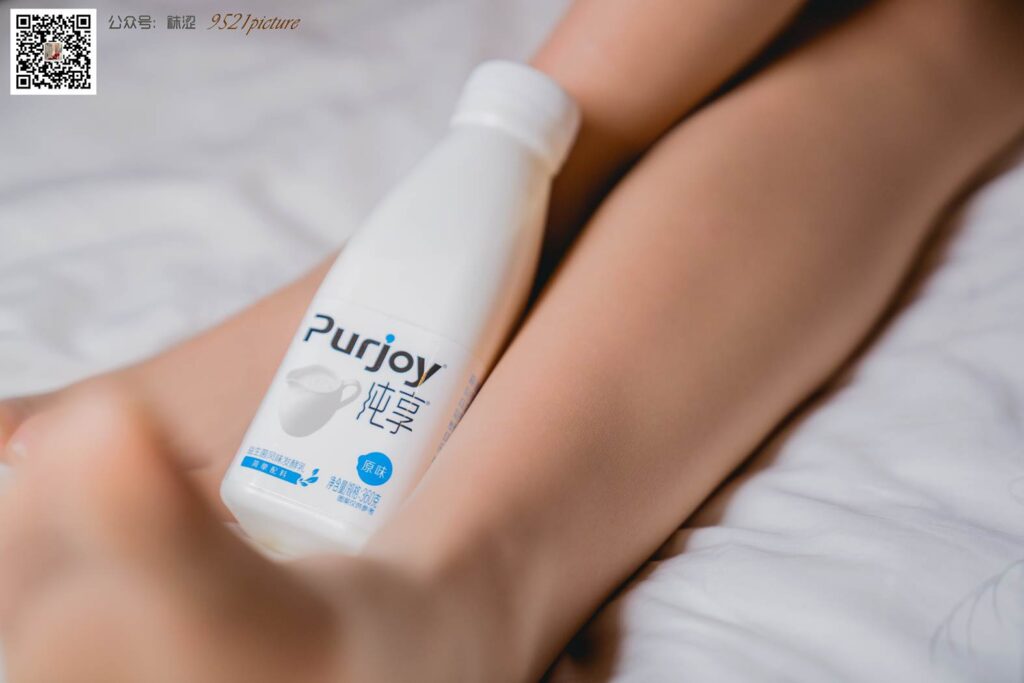 襪澀寫(xiě)真 VOL.015 原味酸奶喝不喝 [63P/730MB]插圖1