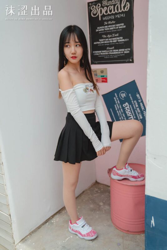 襪澀寫(xiě)真 VOL.028-Amanda.H打車(chē)小劇情 [83P/1.38G]-無(wú)料攝影圈