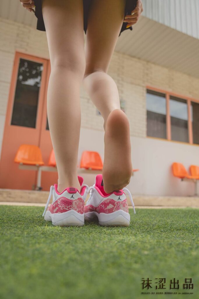 襪澀寫真 VOL.028-Amanda.H打車小劇情 [83P/1.38G]插圖1