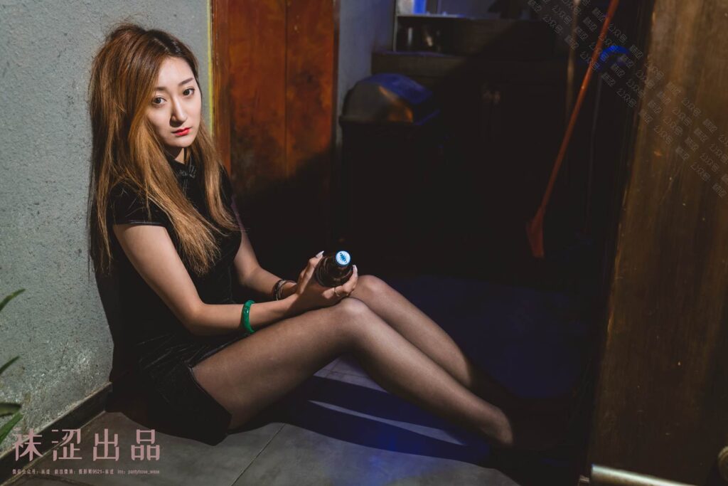 襪澀寫真 VOL.029 雪梨 粉色百褶裙膚色天鵝絨絲襪 [47P/981MB]插圖1