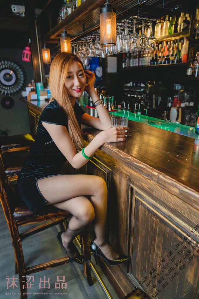 襪澀寫真 VOL.029 雪梨 粉色百褶裙膚色天鵝絨絲襪 [47P/981MB]插圖3