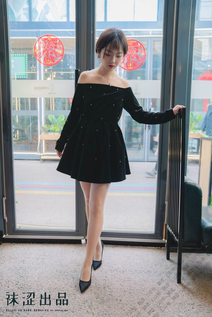 襪澀寫真 VOL.034 樂樂灰絲互動圖集 [80P/1.51G]插圖3