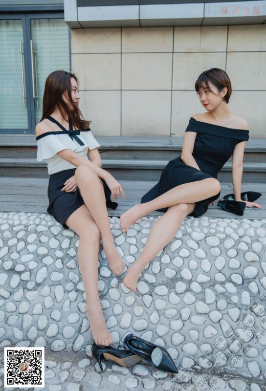 襪澀寫真 VOL.036-樂樂在公園（絲襪falke12）[59P/1V/902M]-無料攝影圈