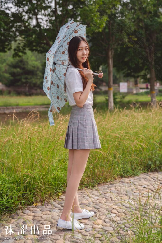 襪澀寫(xiě)真 VOL.042 安妮室外秀絲 [40P/801MB]插圖1