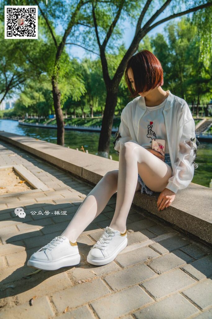 襪澀寫真 VOL.060 女粉絲臉臉緊身裙 [58P/2V/1.26G]插圖2