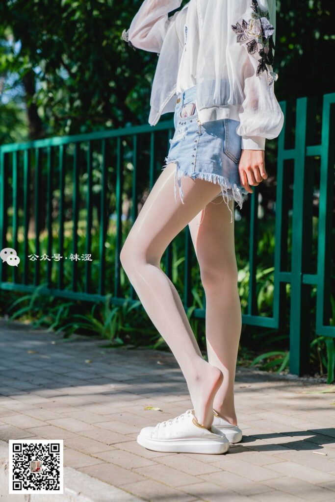 襪澀寫真 VOL.060 女粉絲臉臉緊身裙 [58P/2V/1.26G]插圖3