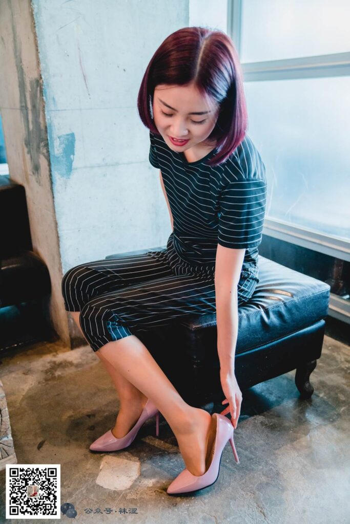 襪澀寫真 VOL.062 思甜1.0 [51P/92MB]插圖1