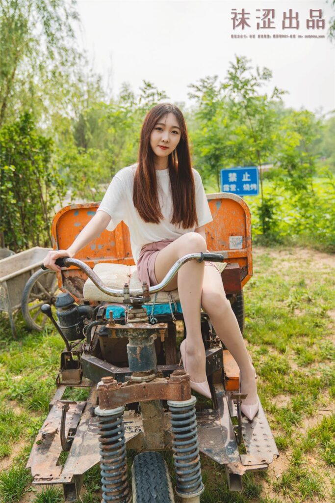 襪澀寫真 VOL.066 思甜 呼吸小院 [60P/0.99G]插圖