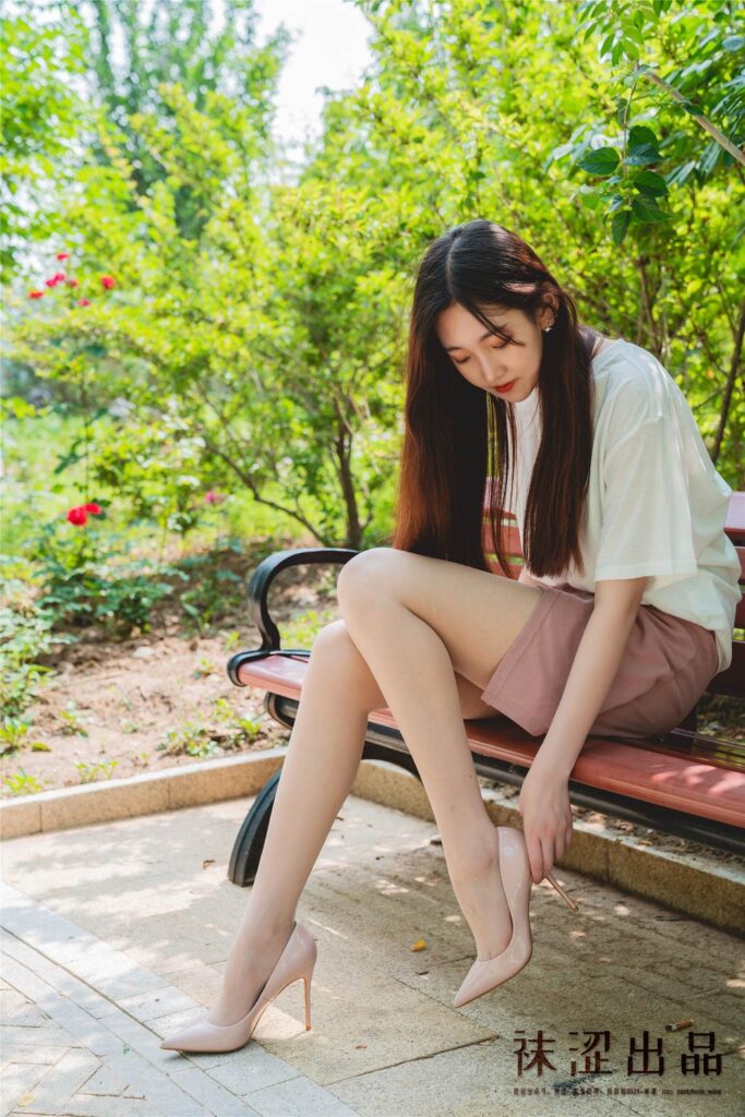 襪澀寫真 VOL.066 思甜 呼吸小院 [60P/0.99G]插圖3