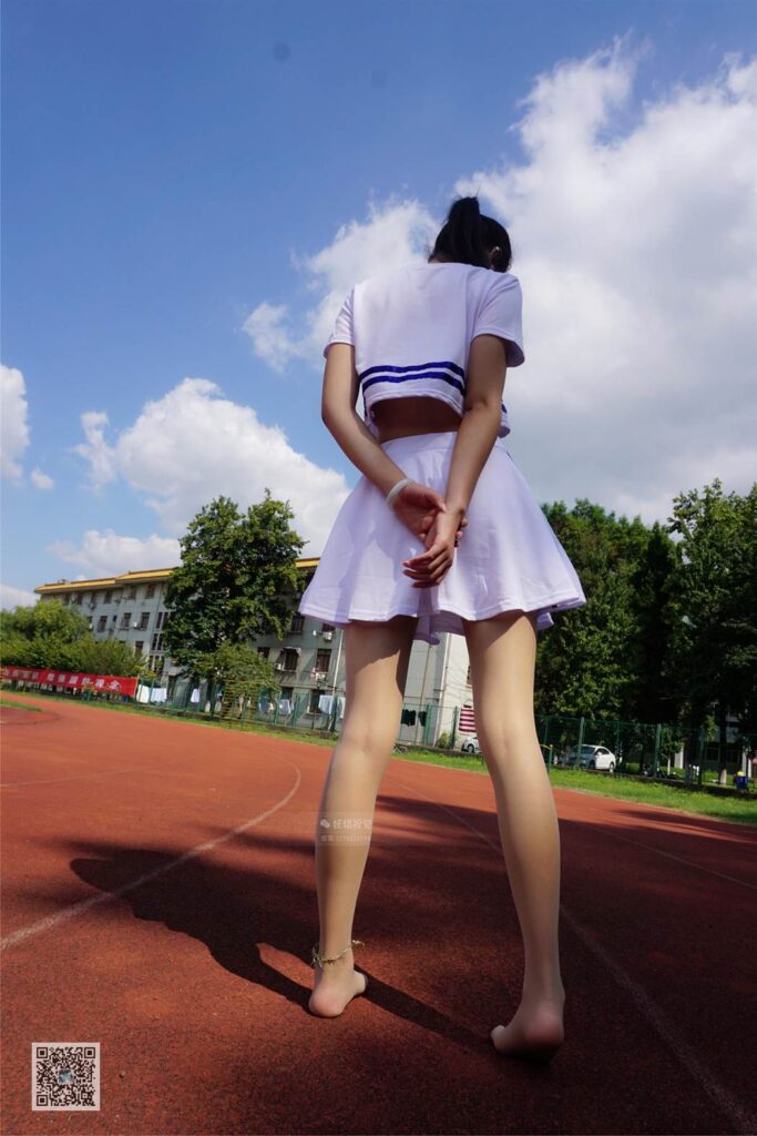 妖精視覺@NO.008 甜甜 嬌柔體育場肉絲 [73P/68.3MB]插圖1