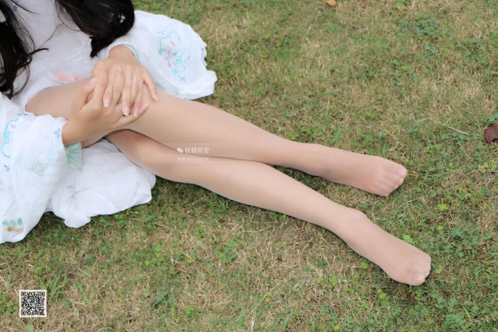 妖精視覺@NO.14 肉絲甜甜 風(fēng)花雪月 [66P/49.1MB]插圖3