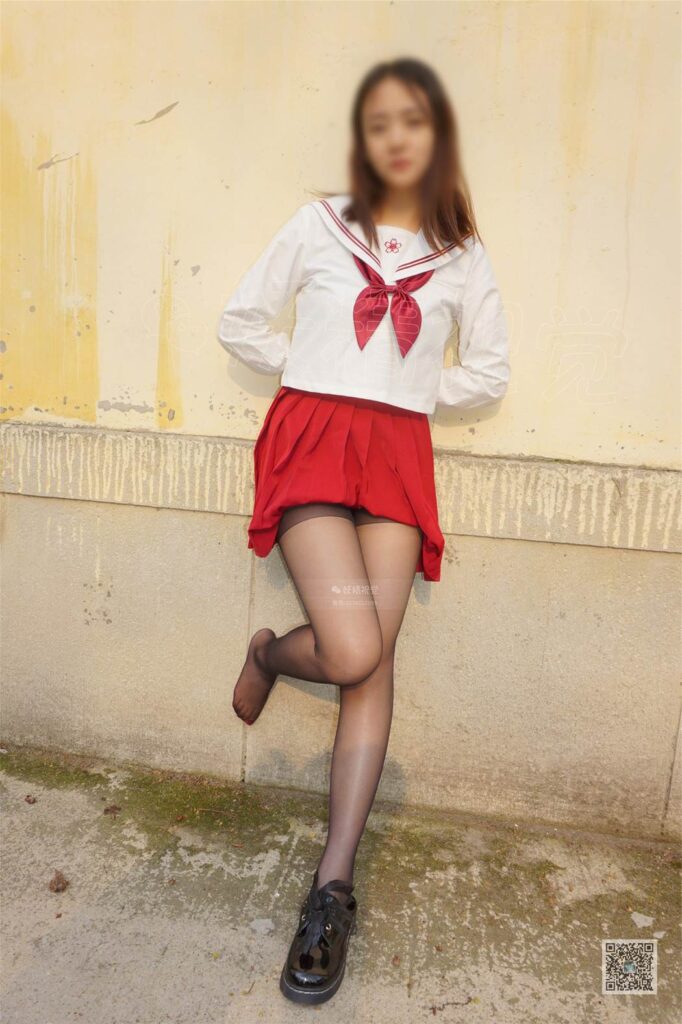 妖精視覺@NO.043 蘇蘇 仙女的制服絲襪 [59P/50.6MB]插圖3