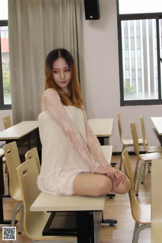 妖精視覺 NO.121 小溪 女生的一層“薄絲襪” [65P/46.9MB]-無料攝影圈