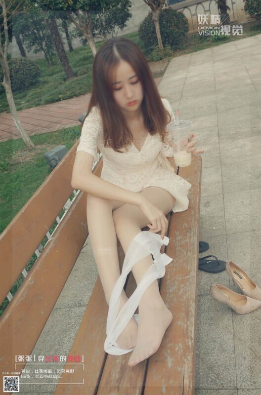 妖精視覺(jué) NO.161 粥粥 愛(ài)穿絲襪的閨蜜 [68P/73MB]-無(wú)料攝影圈