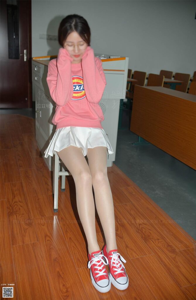 妖精視覺(jué) NO.196 軟軟 粉色小迷妹 [68P/45MB]插圖1