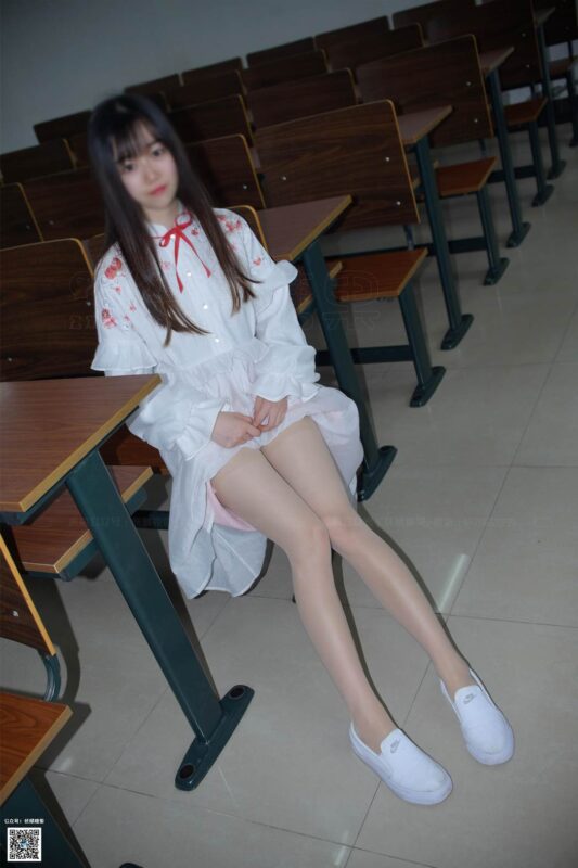 妖精視覺(jué) NO.213 小雪  一襲仙女裙 [69P/45MB]-無(wú)料攝影圈