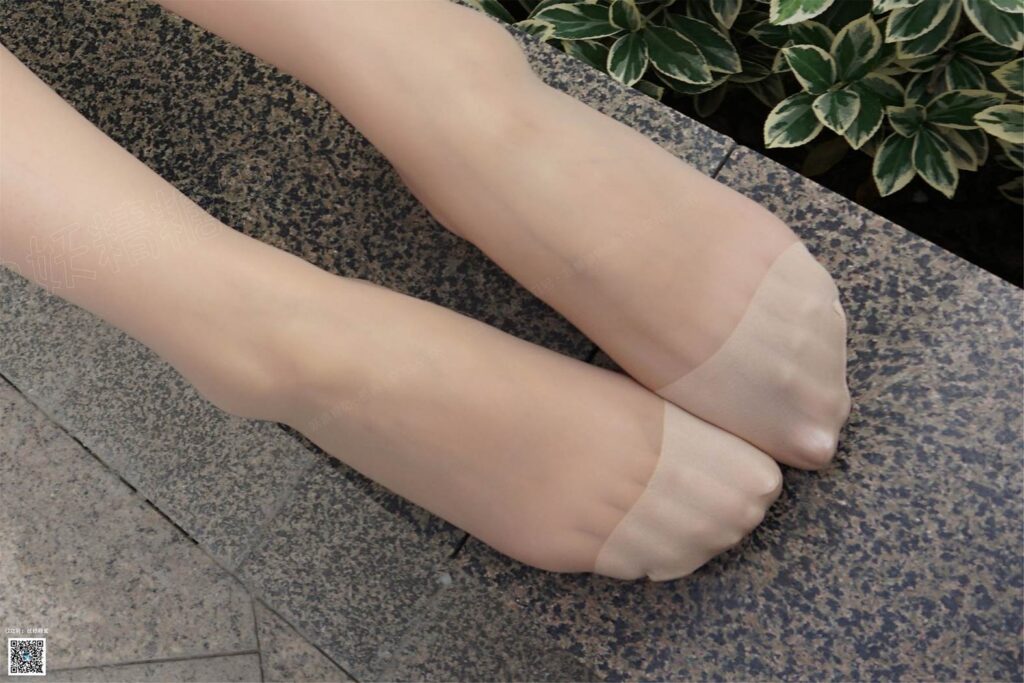 妖精視覺 NO.216 冬冬  戀愛的絲襪 [66P/45MB]插圖3