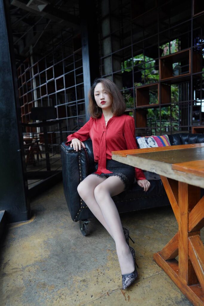 [壹吻映畫]YW019《辣辣·火紅咖啡廳》[100P/1V/1.53G]插圖2