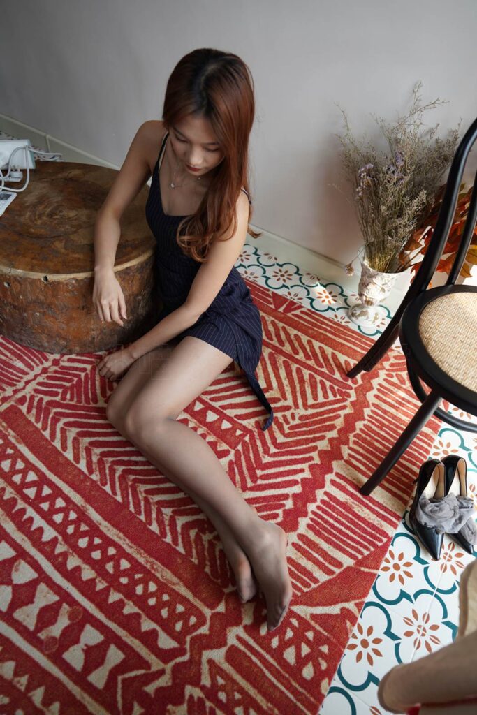 [壹吻映畫]YW020《笑笑·條紋裙》 [92+1P/1V/1.42G]插圖2